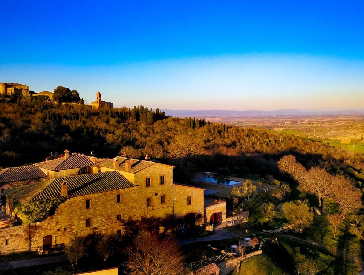 Hotel Lachiusa Tuscany Montefollonico Exterior foto