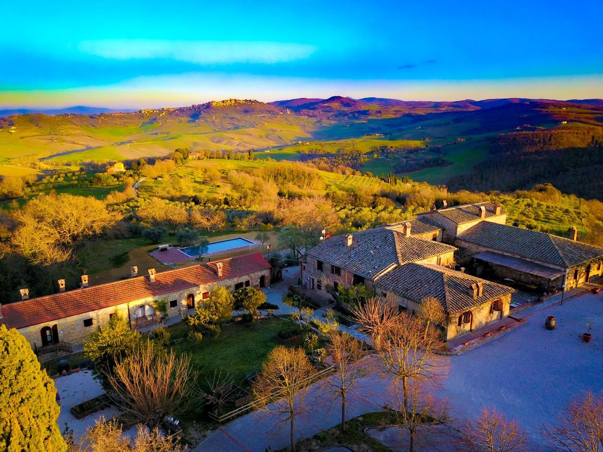 Hotel Lachiusa Tuscany Montefollonico Exterior foto